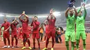 Pemain Timnas Indonesia merayakan kemenangan usai melawan Timor Leste pada penyisihan grup B Piala AFF 2018 di Stadion GBK, Jakarta, Selasa (13/11). Indonesia unggul 3-1. (Liputan6.com/Helmi Fithriansyah)