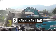 Pemkab Bogor membongkar puluhan bangunaan liar di puncak. Selain tak berizin bangunan berdiri di tanah milik negara. selain itu bangunan liar menjadi lokasi kumuh, dan disinyalir menjadi lokasi prostitusi.
