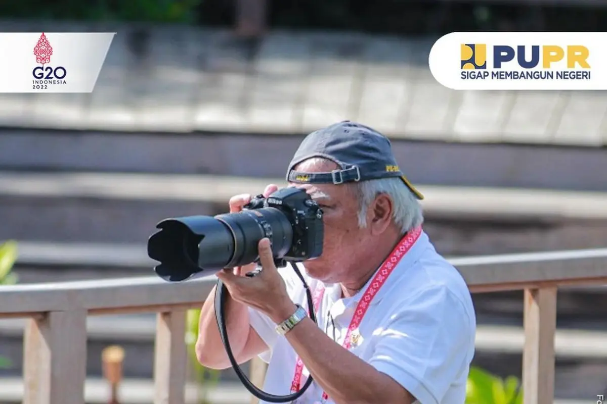 6 Gaya Menteri PUPR Basuki Hadimuljono Jadi Fotografer Dadakan di KTT G20, Curi Perhatian