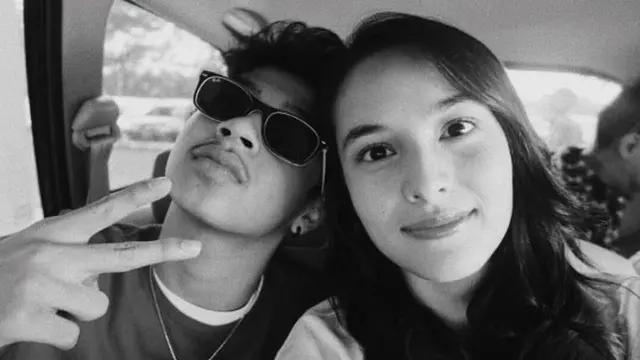 [Bintang] Chelsea Islan dan Bastian Steel