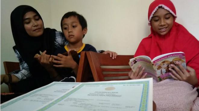 Unik, Anak Perempuan Ini Diberi Nama Assalamu'alaikum ...