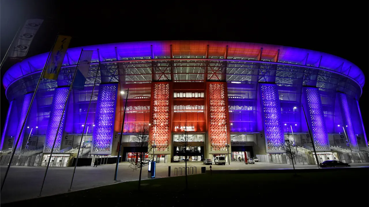 FOTO: Mengulik Sejarah dan Menikmati Gemerlapnya Cahaya Puskas Arena, Veneu Piala Eropa 2020