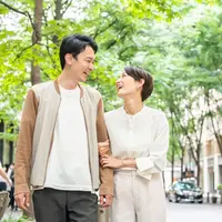 ilustrasi pasangan cinta/polkadot_photo/Shutterstock