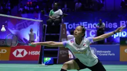 Putri Kusuma Wardani tampil sempurna dan menang dua gim langsung dengan skor 21-12, 21-11. (AP Photo/Aurelien Morissard)
