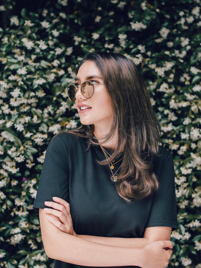 Inspirasi Gaya Rambut  Panjang  dari Selebgram Berikut Ini 