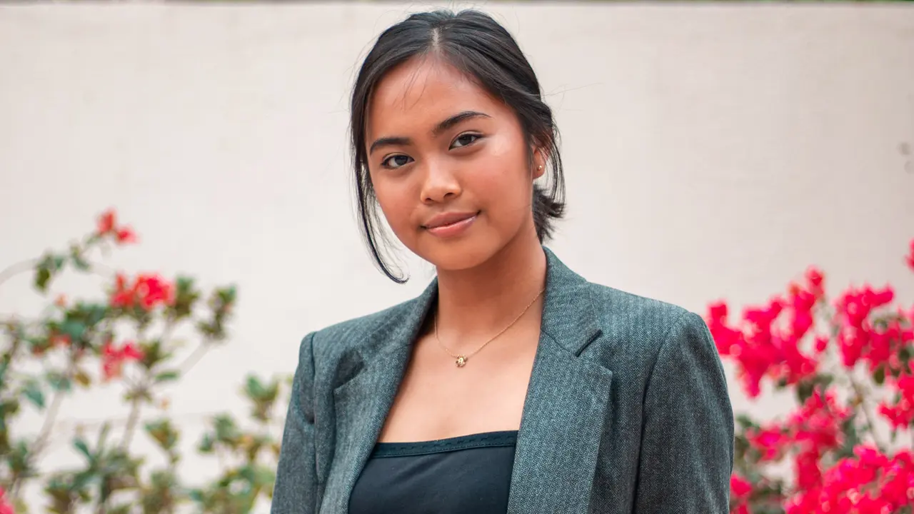 suarakan pendapat