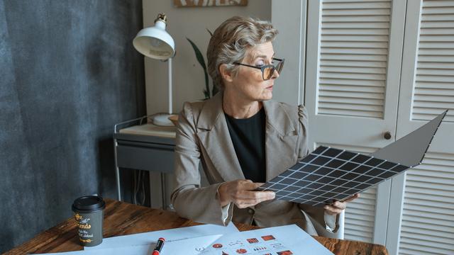 40 Kata Kata Mutiara Keren Menua Dengan Anggun Sarat Makna Dan Mencerahkan Ragam Bola Com