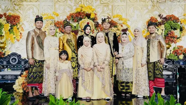 Potret Pernikahan Anak ke-3 Mahfud MD Usung Konsep Tradisional. [@mohmahfudmd]