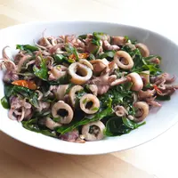 Ilustrasi tumis cumi/copyrightshutterstock/Ketut Mahendri