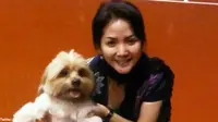 Banjir, Kristina Malah Tambah Gemuk