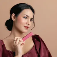 Simak ulasan koleksi makeup terbaru dari Raisa dan SASC untuk tampil glowing selama pandemi (Foto: SASC)