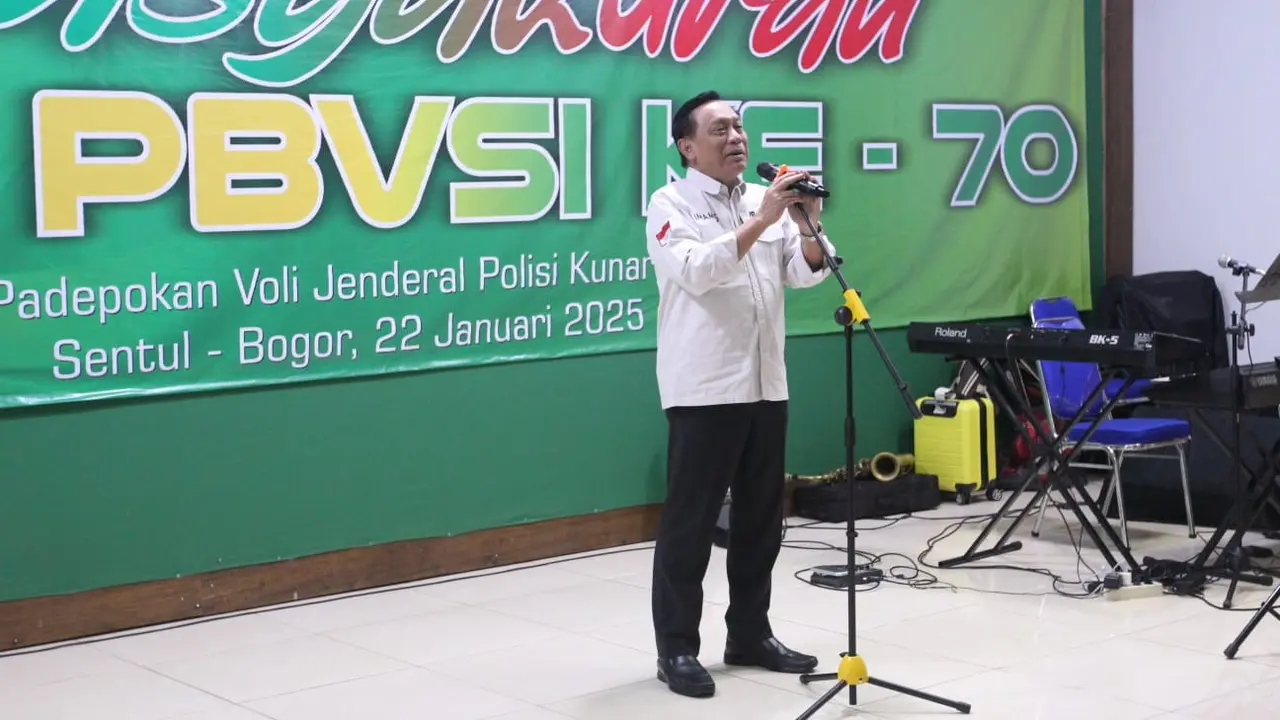 Ketum PP PBVSI Imam Sudjarwo