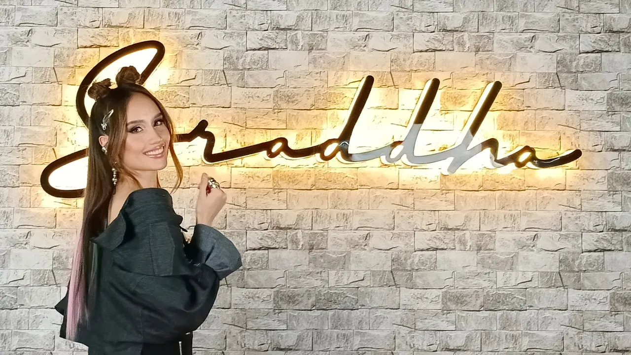 Cinta Laura (FIMELA)