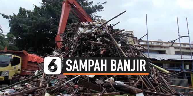 VIDEO: Hujan Deras dan Banjir, 150 Kubik Sampah Menumpuk di Manggarai