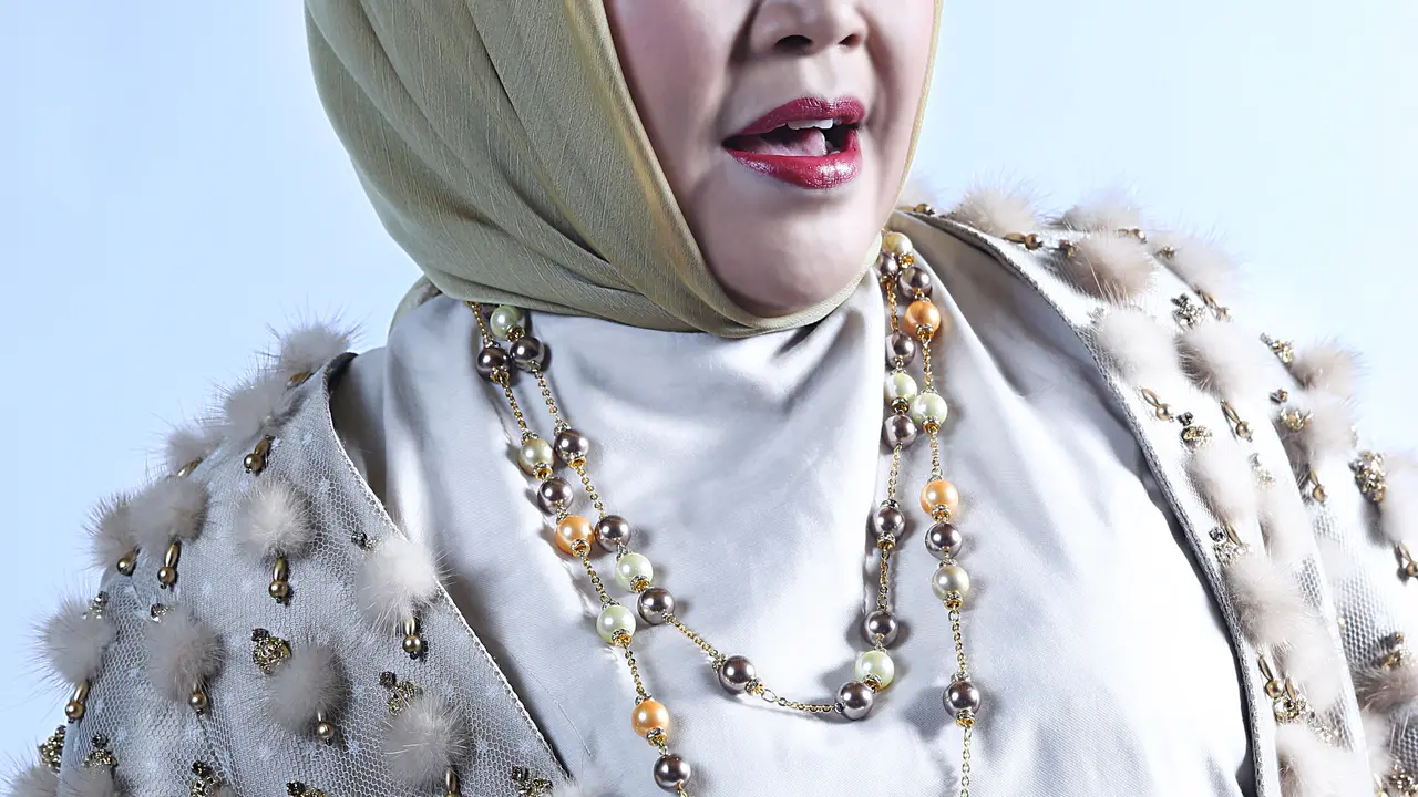 [Bintang] Bintang 3 Generasi, Hetty Koes Endang