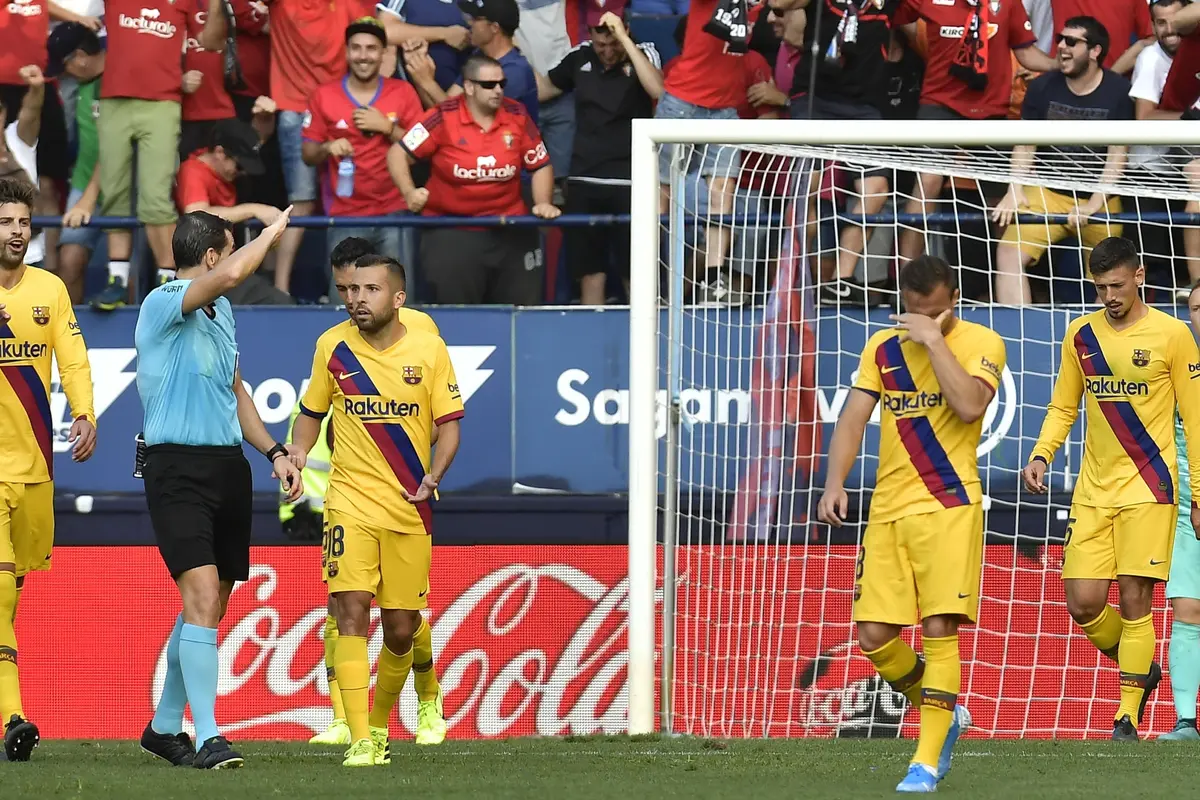 FOTO: Barcelona Tertahan saat Tandang ke Markas Osasuna