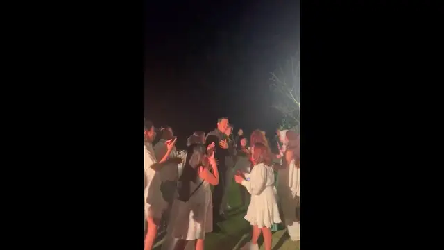 Tulus Juga Dapat Kejutan Setelah Iringi Momen Lamaran Yakup Hasibuan dan Jessica Mila. (instagram.com/uchuphutaurux)