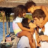 Indah Kalalo mesra dengan suami. (Innstagram/indahkalalo)