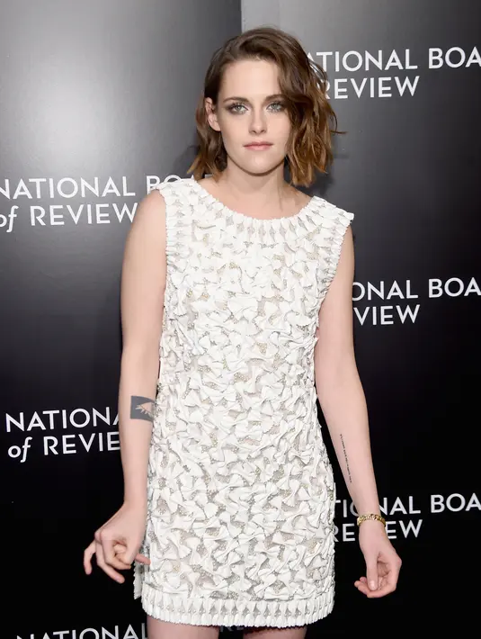 Mantan kekasih Robert Pattinson ini mempublikasikan mengenai ketertarikan sesama jenis pada bulan Oktober 2015 silam. (AFP/Bintang.com)