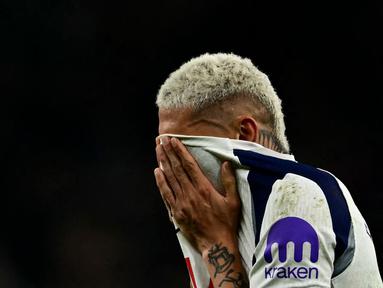 Tottenham Hotspur kembali mendapatkan hasil buruk saat menjamu Crystal Palace dalam laga lanjutan Liga Inggris 2025/2026 di Tottenham Hotspur Stadium, London, Kamis (05/03/2026) waktu setempat. (AFP/Benstansall)