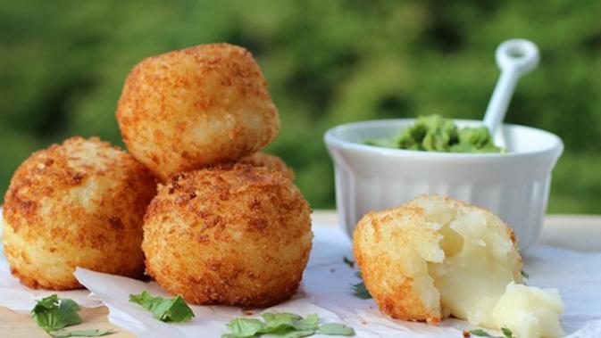 Resep Bola Bola Singkong Keju Meleleh Lifestyle Fimela Com