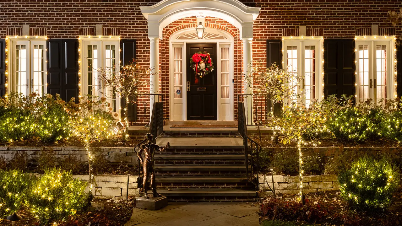 Rumah Ikonik Home Alone yang akan disewakan oleh AirBnB selama bulan Desember