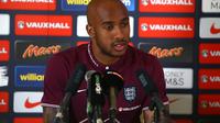 Manchester City urung mendapatkan Fabian Delph.
