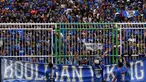 Ribuan suporter tim Maung Bandung memadati tribun Stadion Galuh Ciamis untuk menyaksikan laga antara Persib melawan PSGC, Minggu (10/4/2016). Persib unggul 5-1 atas PSGC. (Liputan6.com/Helmi Fithriansyah)
