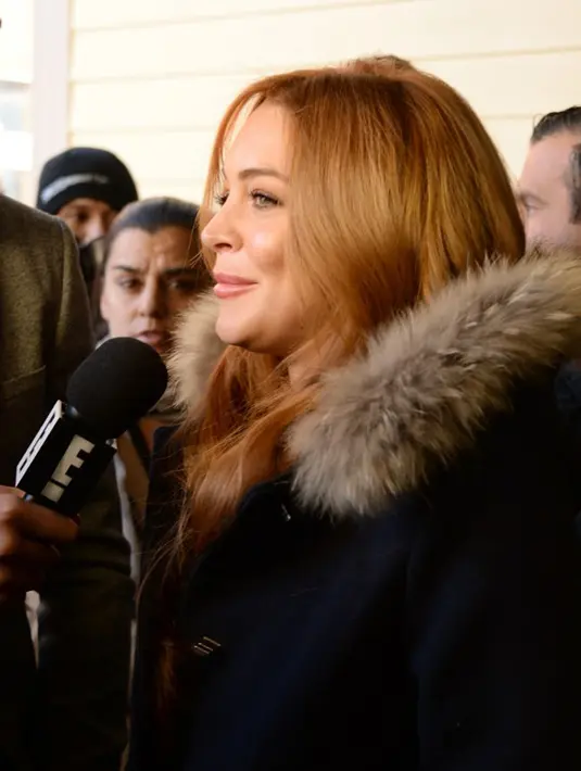 “Aku telah menemukan di dalamnya dan aku menemukan apa yang aku ingin wujudkan di dunia ini… fokus pada menahan diri dari hal yang aku lakukan dalam hidup,” tutur Lindsay Lohan beberapa waktu lalu. (AFP/Bintang.com)
