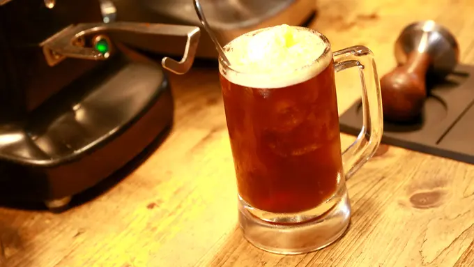 5 Cara Unik untuk Nikmati Secangkir Kopi