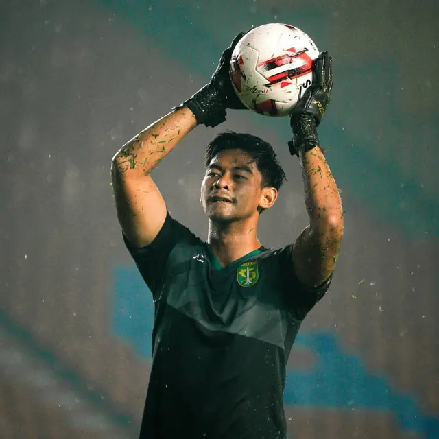 5 Potret Latihan Persebaya Surabaya Jelang Lawan Persik Kediri di Piala Menpora 2021