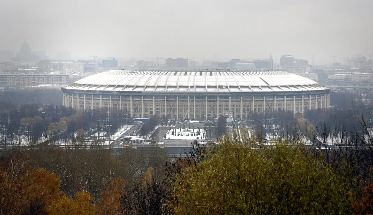 Suasana Stadion Luzhniki, Moscow, Senin,(20/10/2014). Stadion Luzhniki akan menjadi stadion untuk pembukaan dan penutupan Piala Dunia 2018 Rusia. (AFP/Alexander Nemenov)