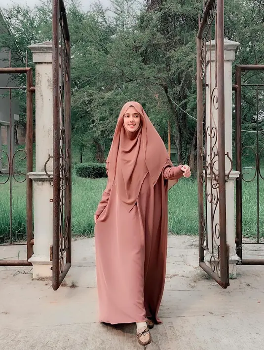 Umumkan Hamil Anak Ketiga, Ini Potret Terbaru Fairuz A Rafiq. (Sumber: Instagram/fairuzarafiq)