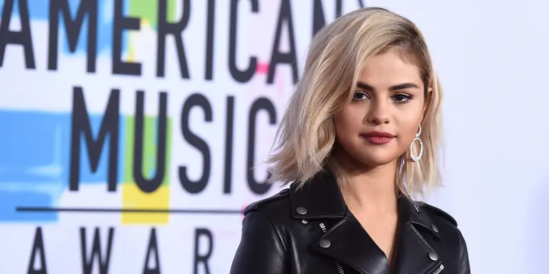 Selena Gomez di American Music Awards 2017