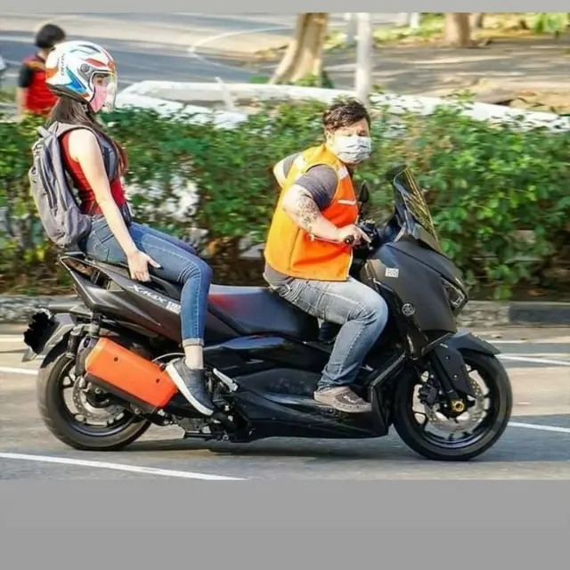 7 Potret Tingkah Kocak Pengendara Motor Ini Bikin Geleng-Geleng Kepala