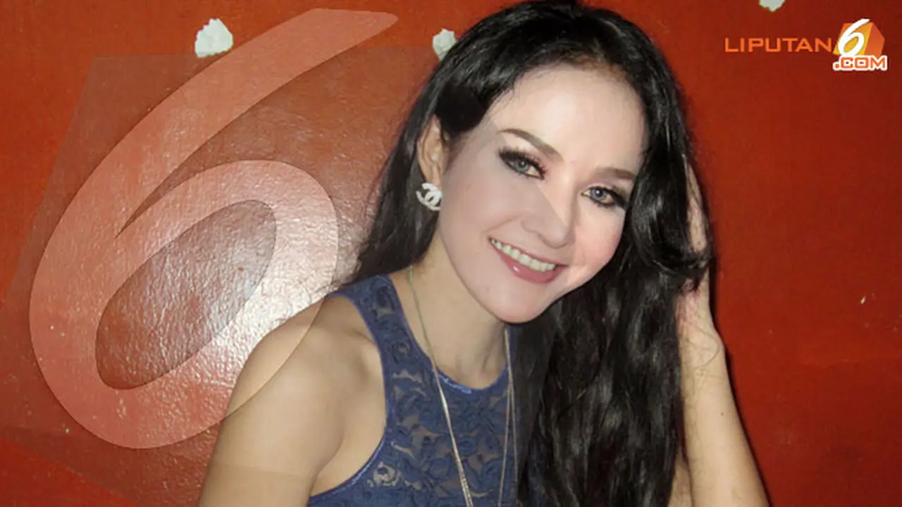 cynthiara-alona-01-130316c.jpg