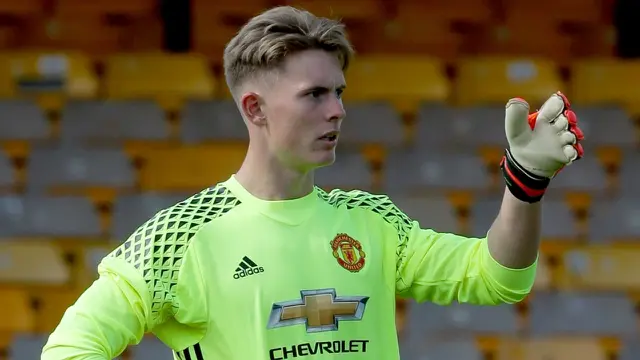 Manchester United Dean Henderson