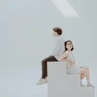 Ilustrasi pasangan. Memahami Perbedaan Cowok Cuek yang Setia vs Cuek yang Nggak Serius. (Photo by Tan Danh via Pexels)