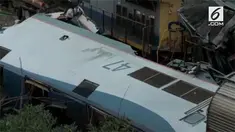 Sebuah kereta amtrak menabrak kereta barang di Carolina Selatan, AS. Insiden menewaskan dua orang dan ratusan lainnya luka-luka.