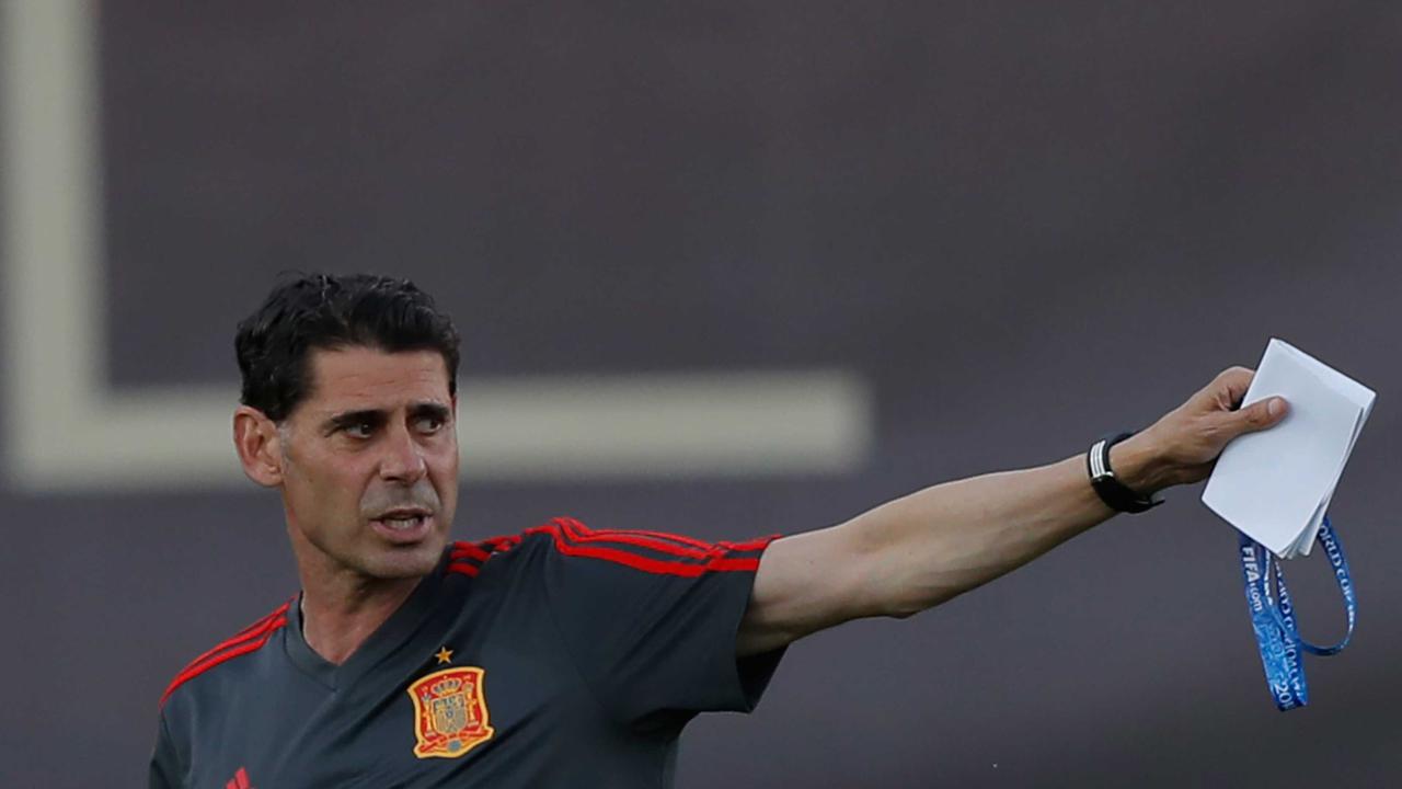 Fernando Hierro Pimpin Timnas Spanyol di Piala Dunia 2018