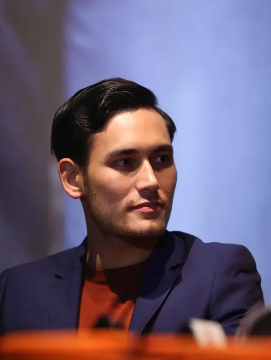 Arifin Putra harus menonjolkan kesan humoris pada karakter Banjar yang diperankannya dibandingkan empat sahabatnya yang lain. Selain itu terdapat pula kesulitan yang dihadapi oleh aktor pemeran ‘Supernova’ ini. (Nurwahyunan/Bintang.com)