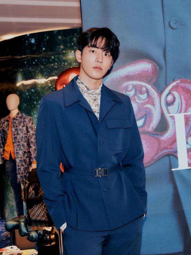 Pesona Nam Joo Hyuk Yang Dikabarkan Akan Wamil Akhir Tahun 2022