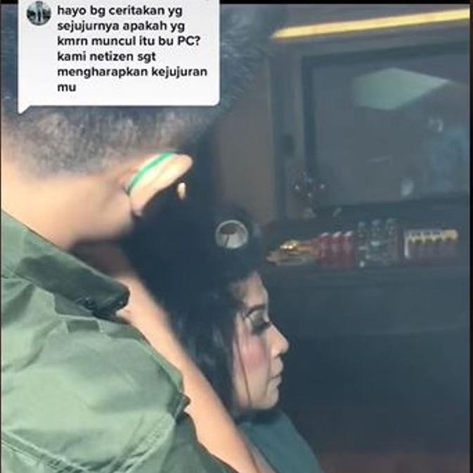 <p>Pernah Menata Rambutnya, MUA Ungkap Sosok dan Karakter Istri Ferdy Sambo.&nbsp; foto: TikTok @revalalip</p>