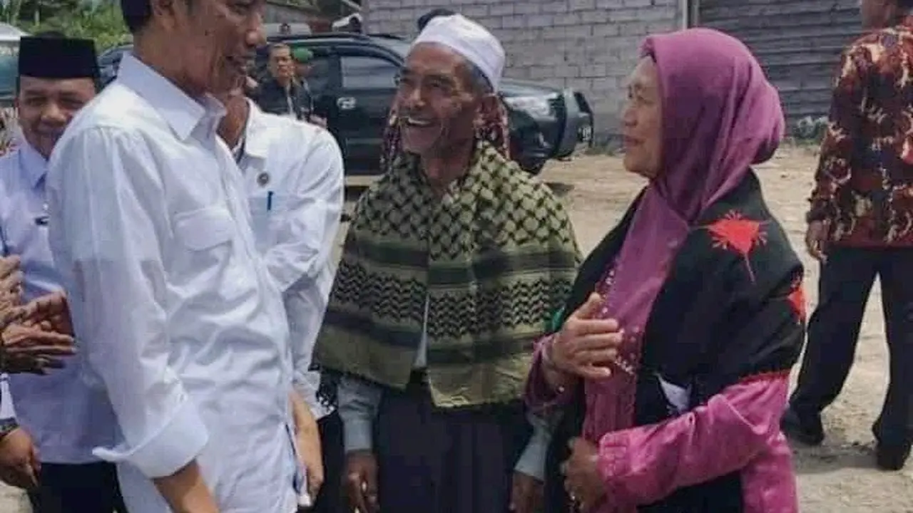 Kenangan Jokowi bertemu ibu angkat