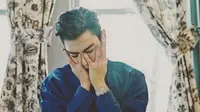 Buang Puntung Rokok Sembarangan, T.O.P Big Bang Minta Maaf