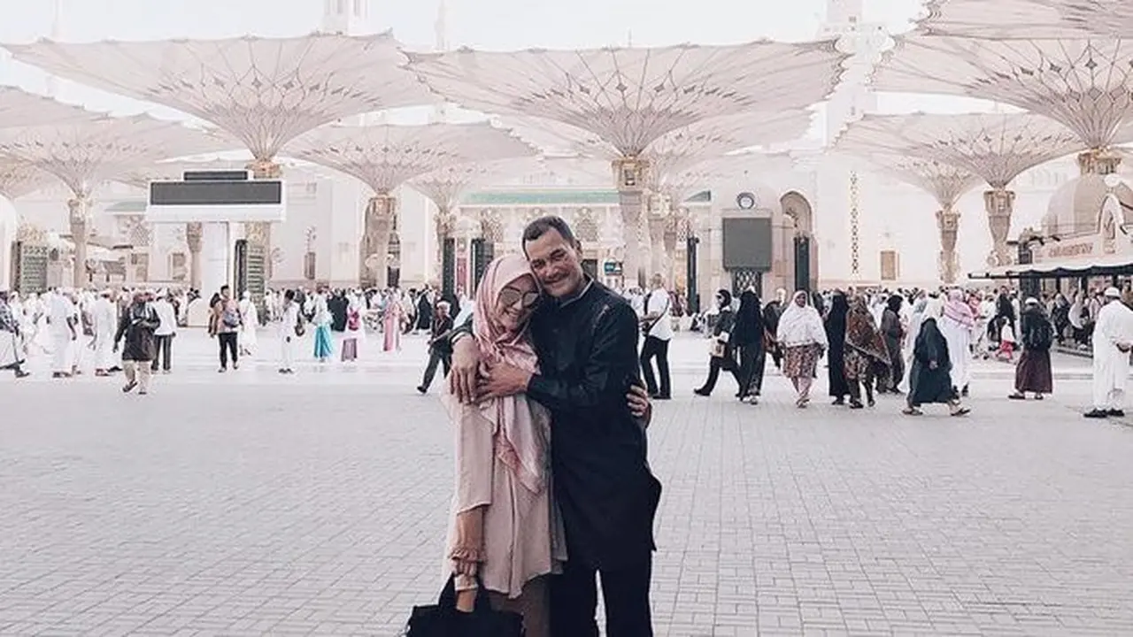 7 Potret Kenangan Citra Kirana dan Mendiang Sang Ayah, Penuh Kehangatan