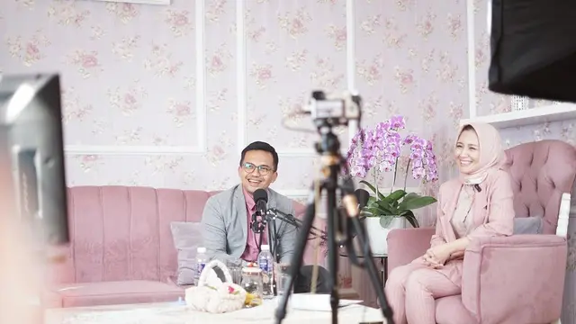 Sahrul Gunawan dan Dine makin manis (Instagram/sahrulgunawanofficial)