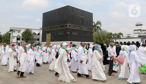 Manasik haji merupakan praktik pelaksanaan ibadah haji sesuai dengan rukun-rukunnya. (Liputan6.com/Herman Zakharia)