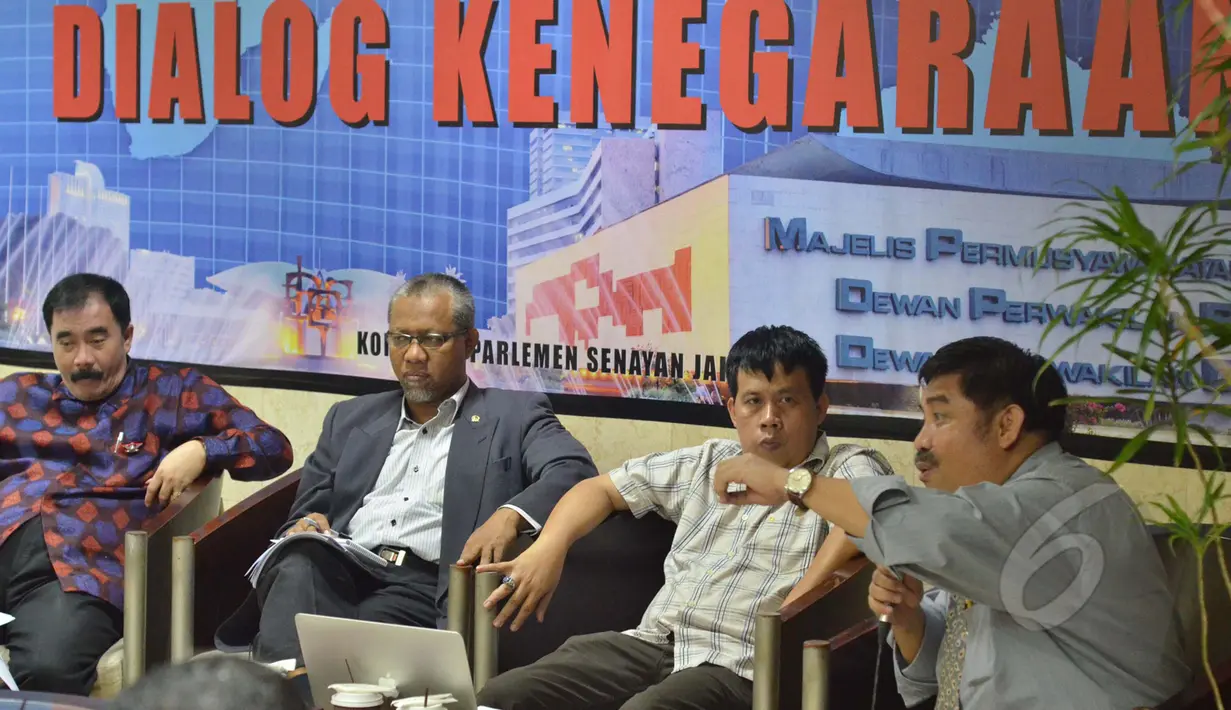 Suasana diskusi "APBD Pro Siapa?" Cofe Corner DPD, Kompleks Parlemen Senayan, Jakarta, Rabu (25/3/2015).(Liputan6.com/Andrian M Tunay)