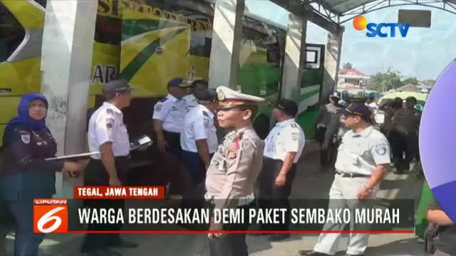 Selain mengecek kelengkapan administrasi SIM dan STNK, petugas gabungan juga memeriksa fisik sejumlah bus sedang jurusan Tasikmalaya menuju Bandung.